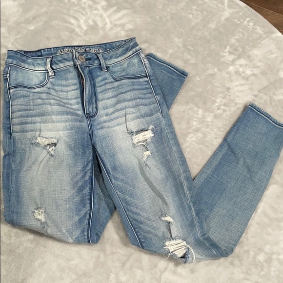 American Eagle Outfitters Denim - 🌟 AE Distressed Skinny Jeans